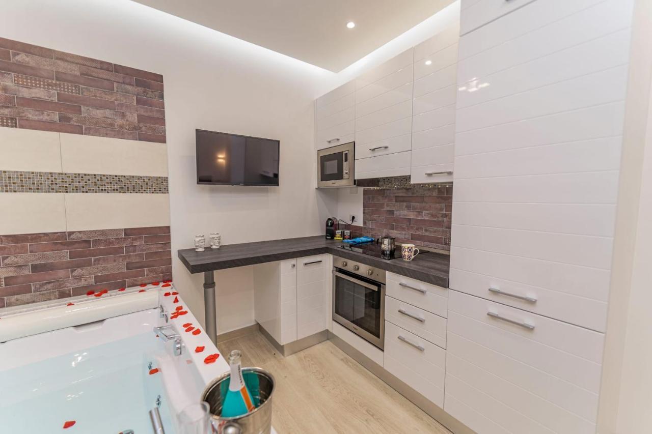 LuxurySuitePirandello Catane Extérieur photo